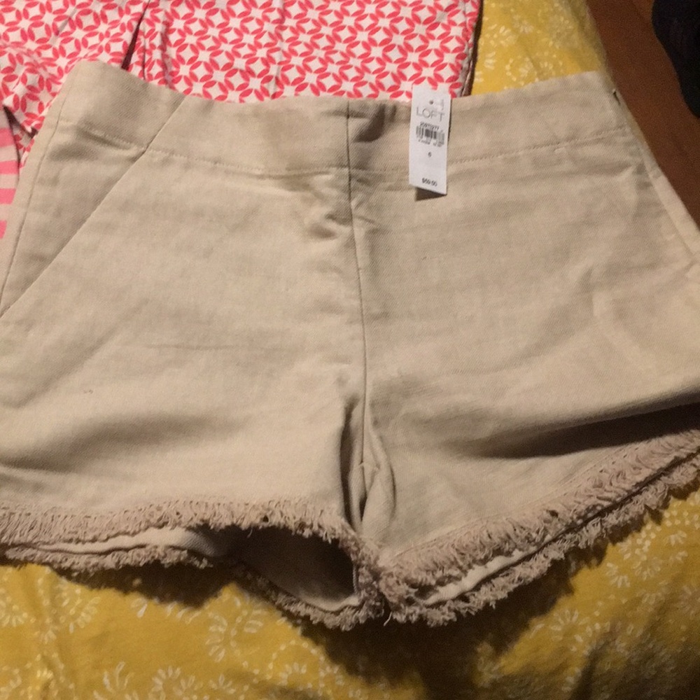 Shorts - Picture 2 of 8